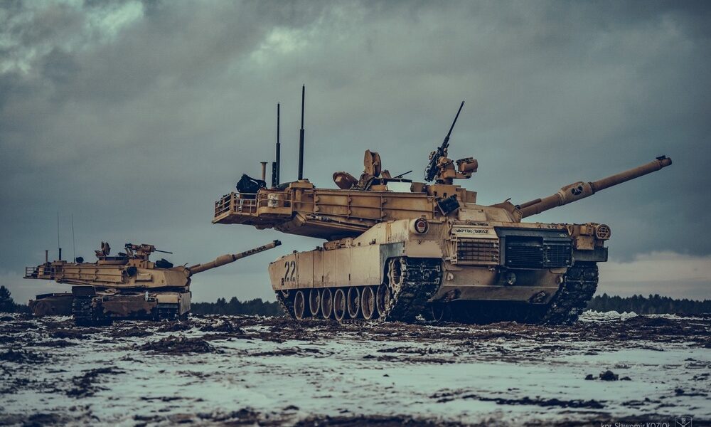 Guide to Identifying Authentic M1 Helmets: Easy Steps